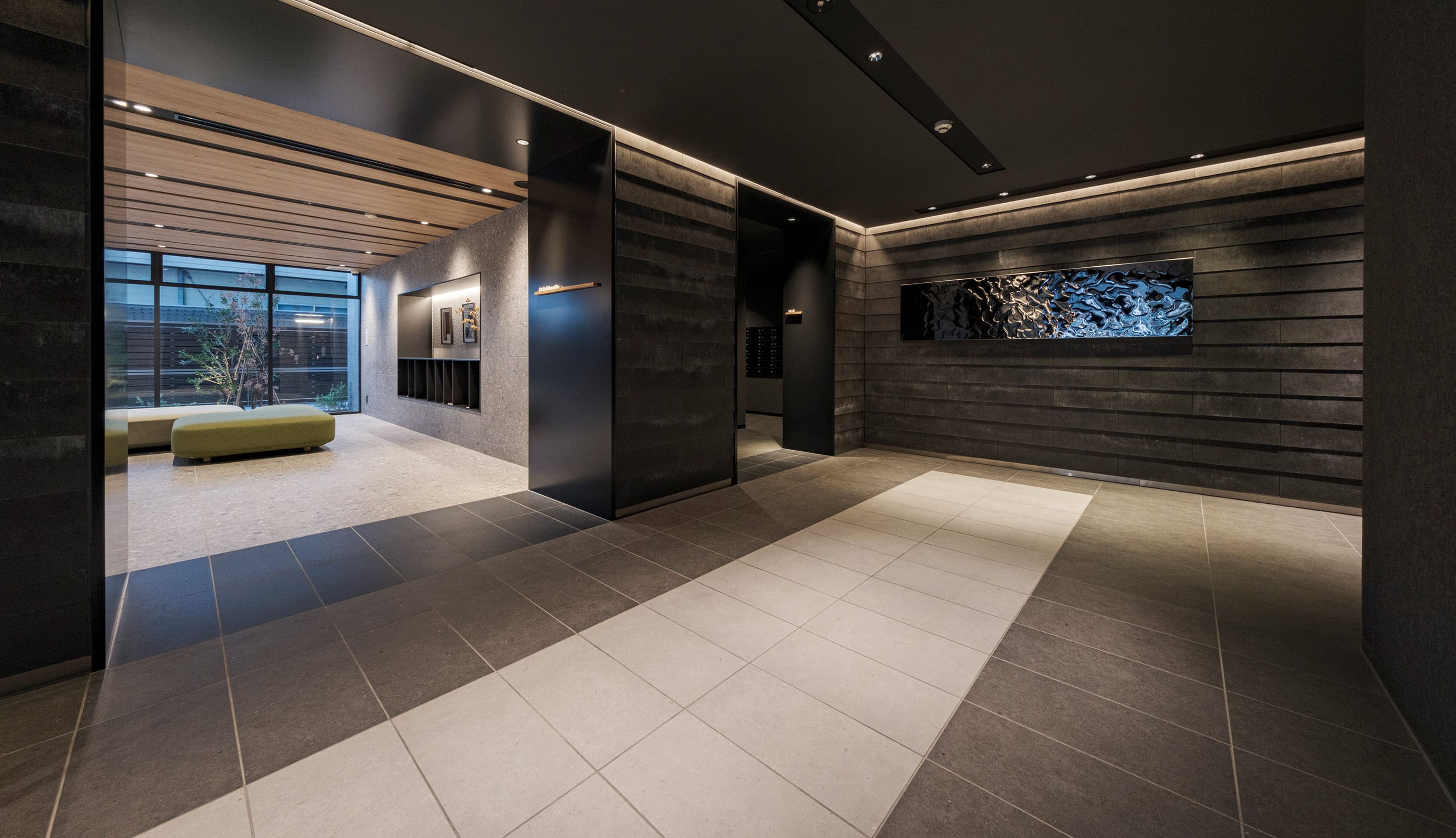 エントランスホール