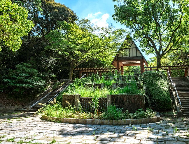 夜宮公園／徒歩18分（約1.370m）